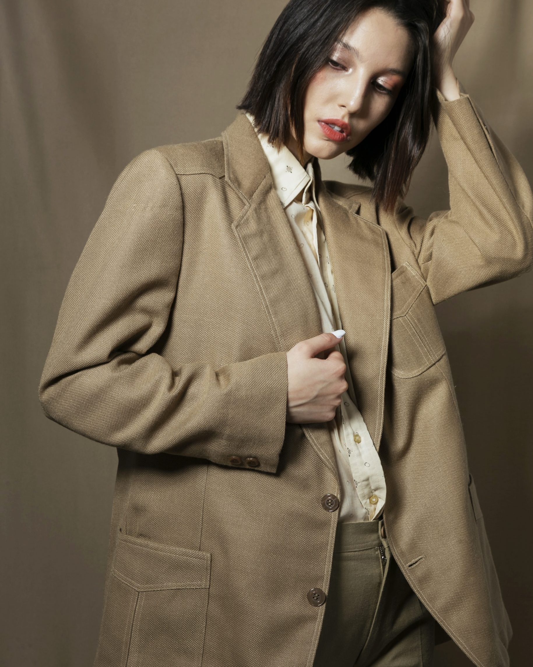 Beige Relaxed Blazer Jacket