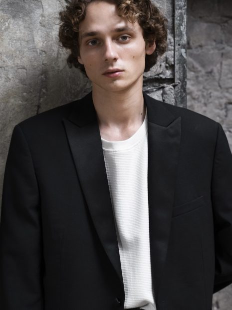 Black Relaxed Blazer