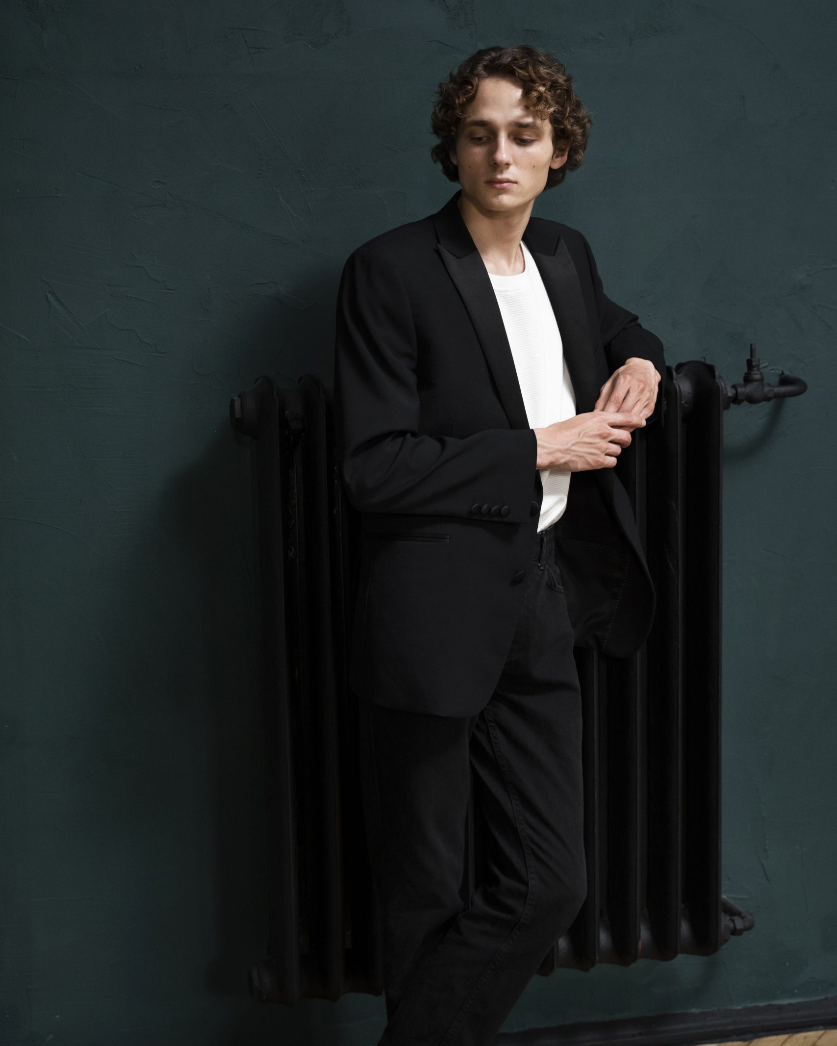 Black Relaxed Blazer