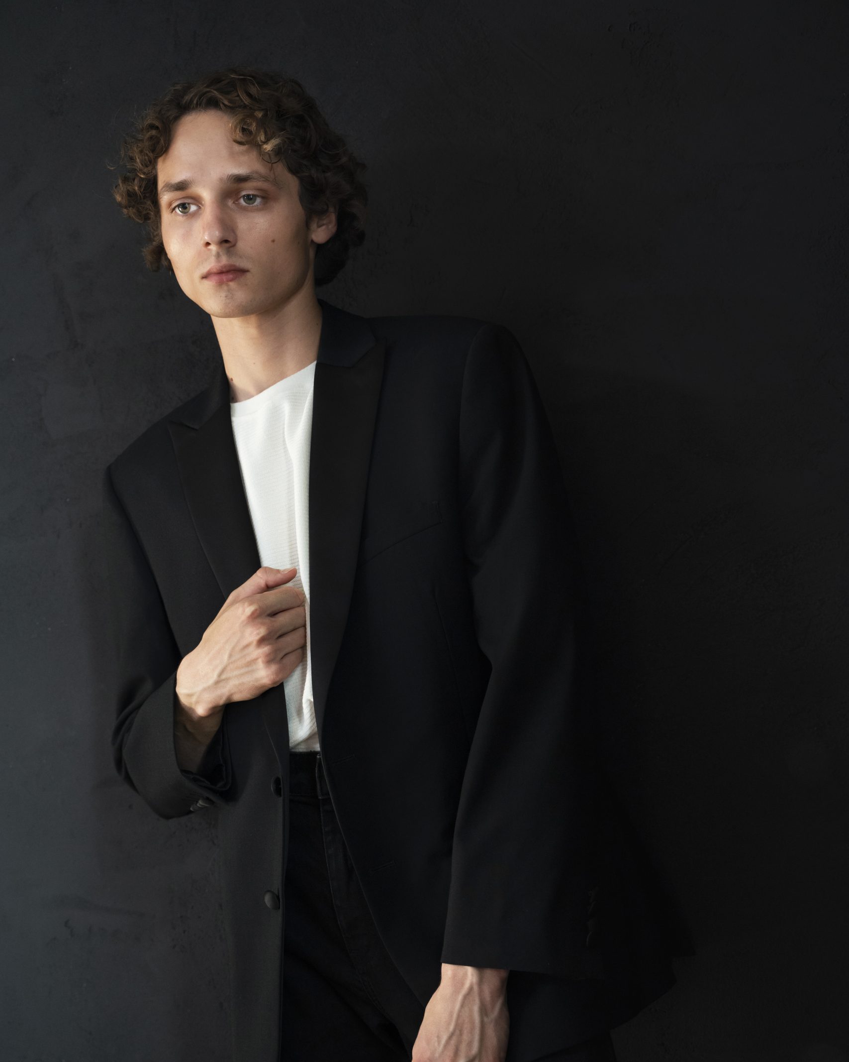 Black Relaxed Blazer